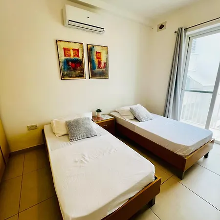 Privatunterkunft Double 5min To Paceville *